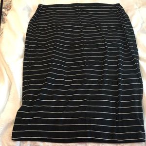 Stripe pencil skirt